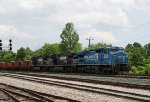 NS 8420 leads train 922 past the signals at D&S Junction